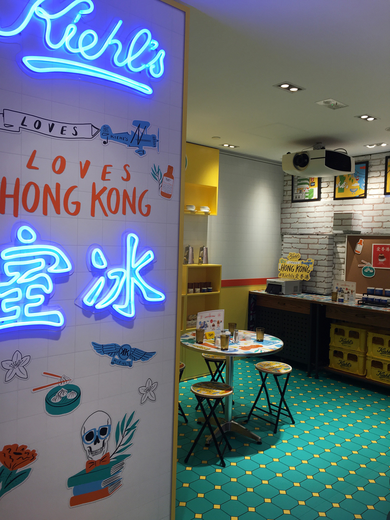 Kiehl's Loves Hong Kong chessboard - Bubi Au Yeung